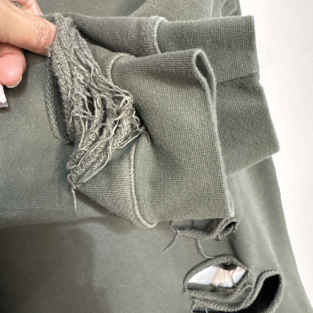 ALO Yoga Fade Distressed Pullover Crewneck‎ Sweatshirt Womens Size M Green #094 - Picture 15 of 16